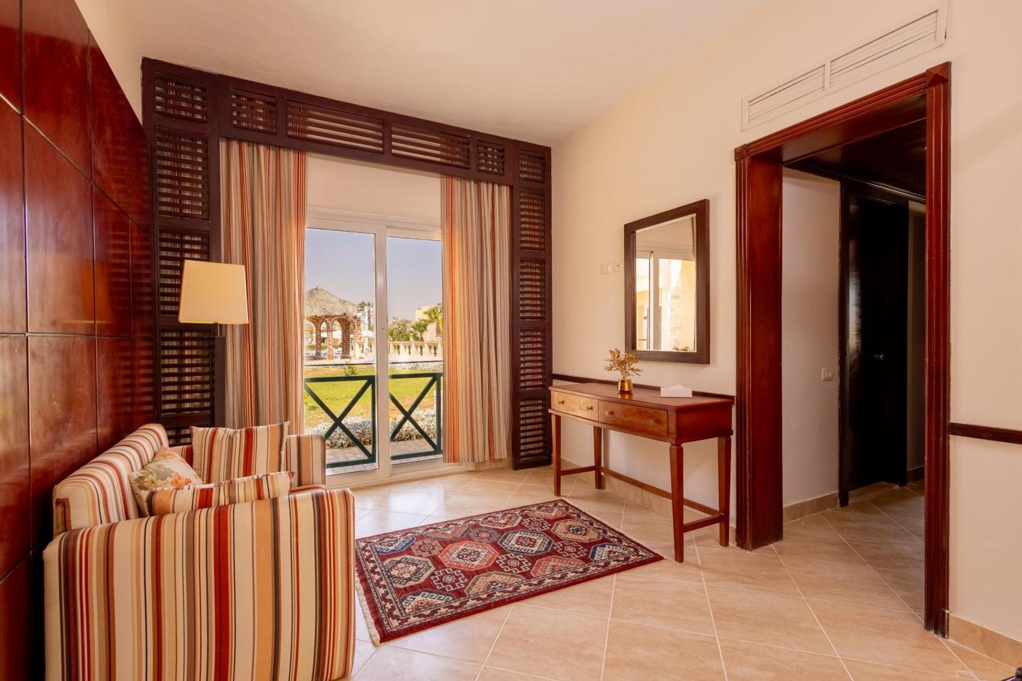 Grand Waha Resort Мерса-Матрух Экстерьер фото